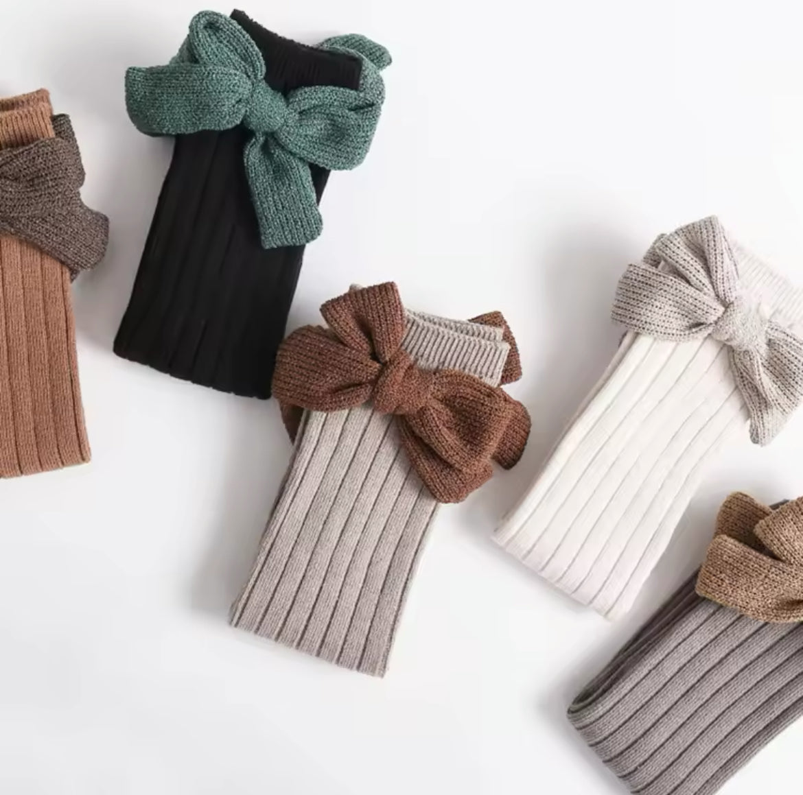 Pénélope, the Knee-High socks with bows
