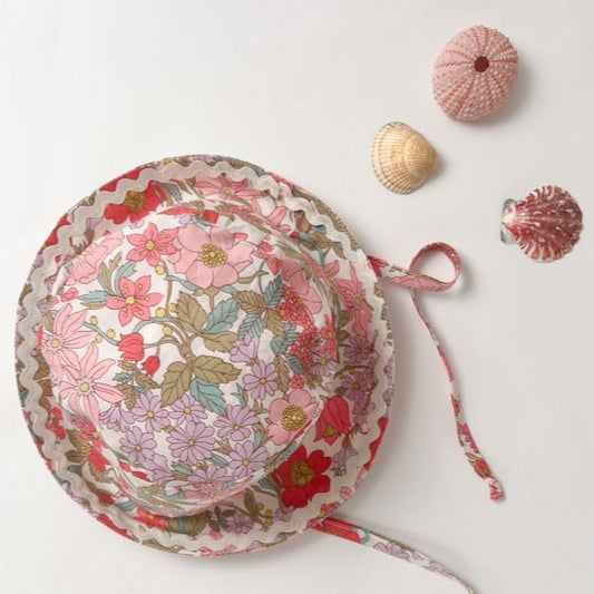 Bucket hat in Liberty Clarabell Tana Lawn
