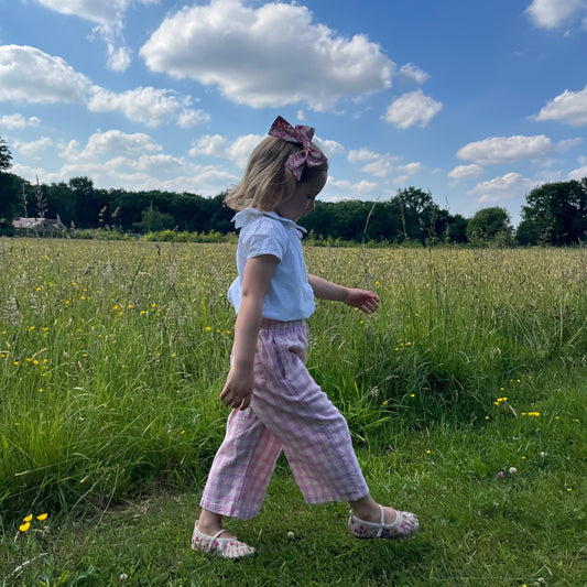 Frankie, the stylish high-waisted gingham pants