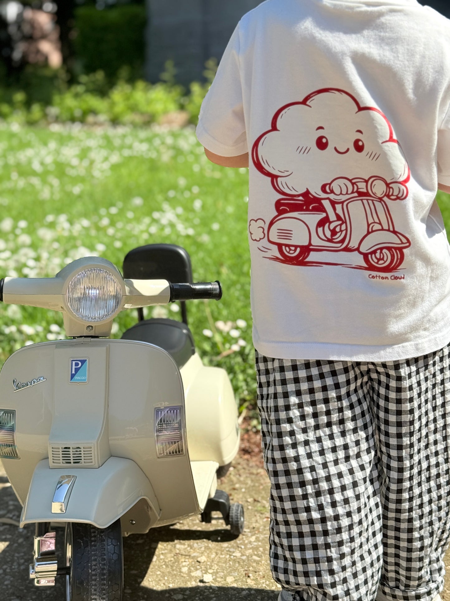 Otto, the Cotton Cloud T-shirt