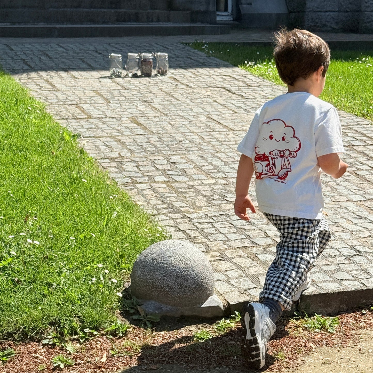 Otto, the Cotton Cloud T-shirt