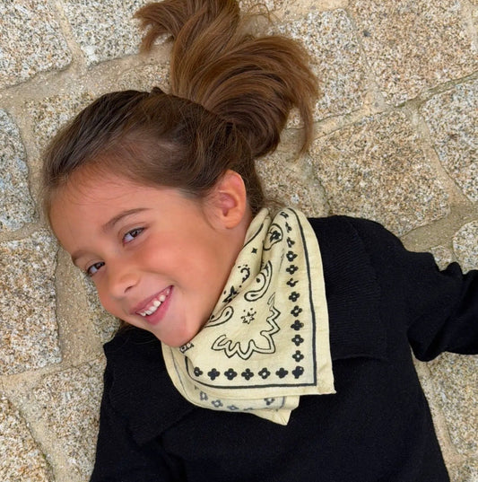 Gisèle, Petit Foulard - Kids Size