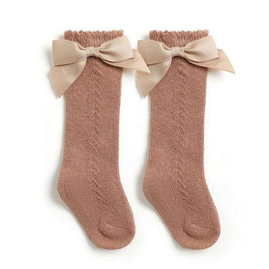 Foxie, the mid-calf bow socks